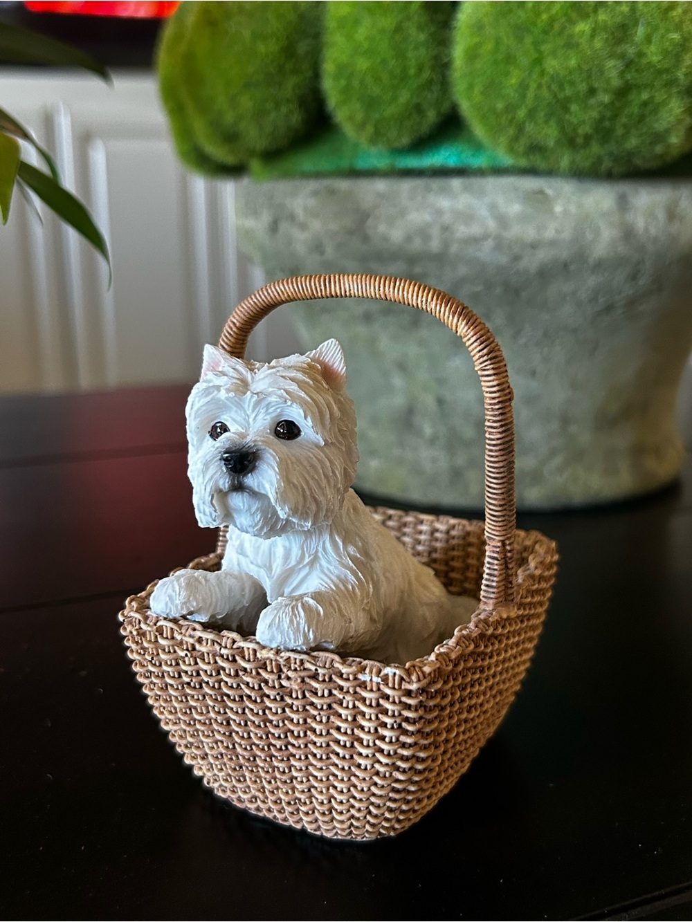 Collection Dog Studies Leonardo Collection Figurine — "Mischief" (2009)